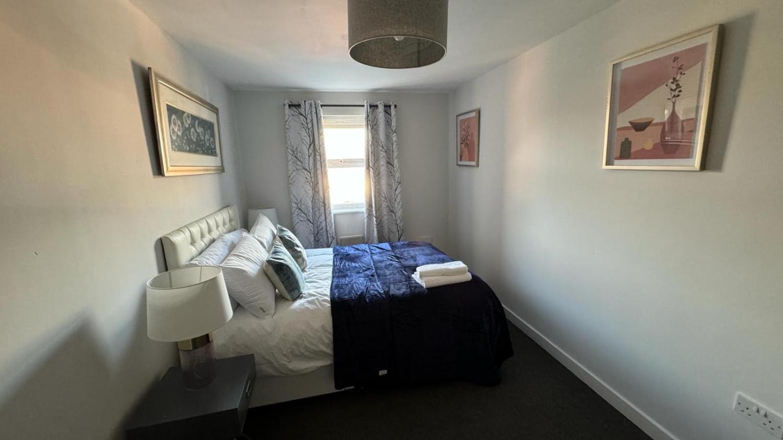 Spacious 1 Bedroom Apartment In Wigan Shevington Extérieur photo